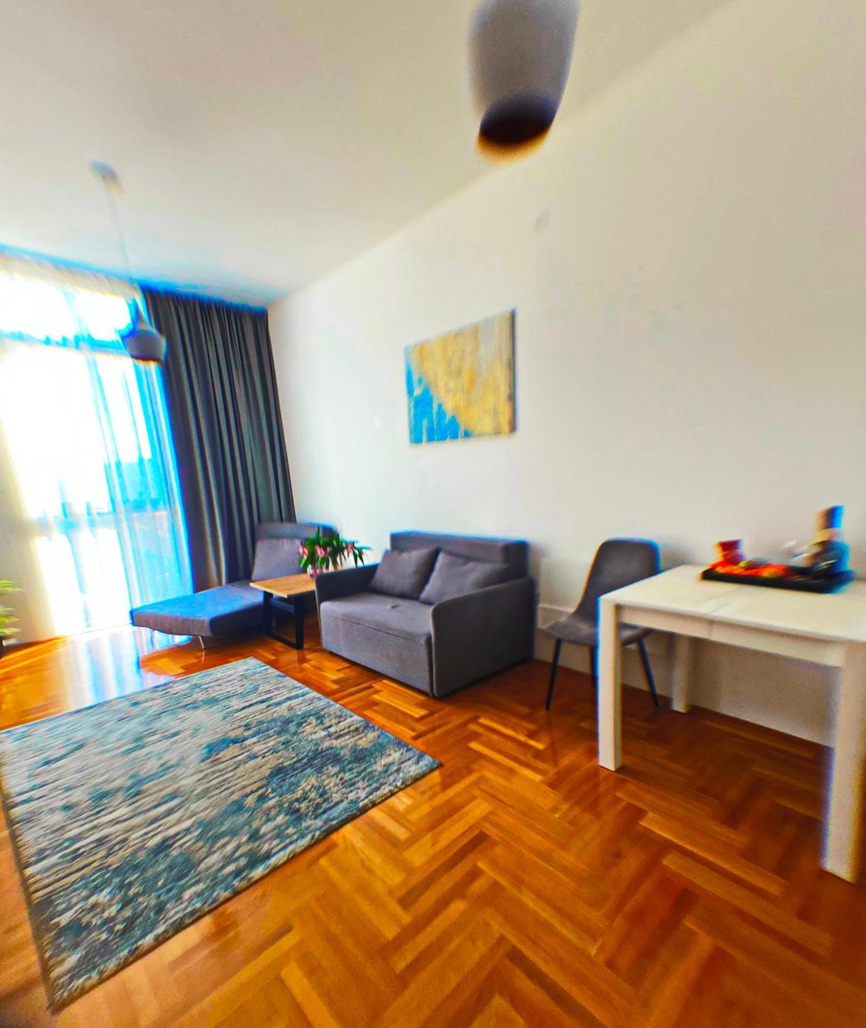 Apartment Sova Tivat Extérieur photo