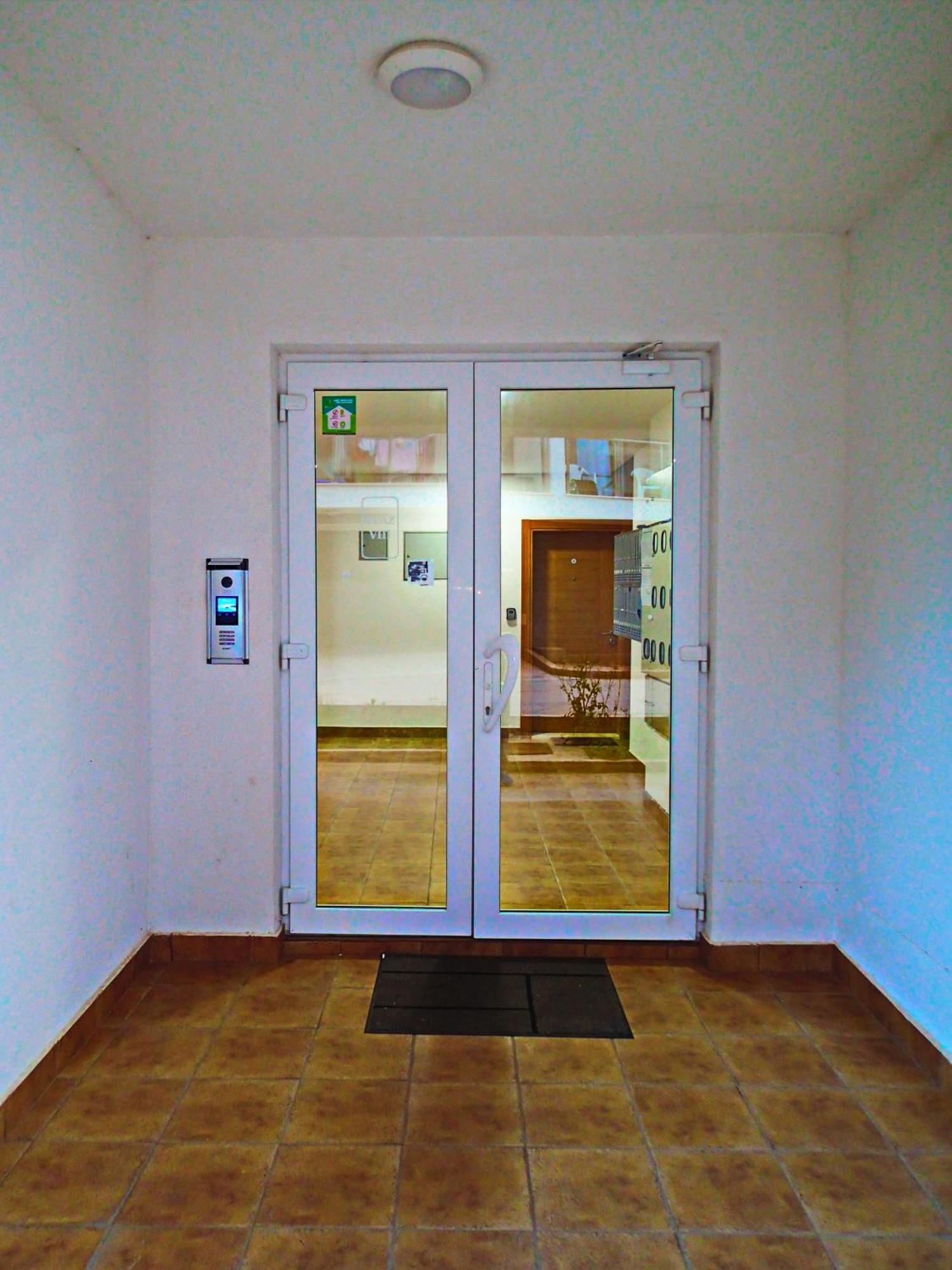 Apartment Sova Tivat Extérieur photo